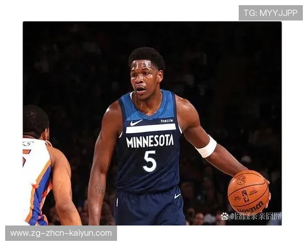 唐斯篮下脚步灵活轻松取分，森林狼持续扩大差距